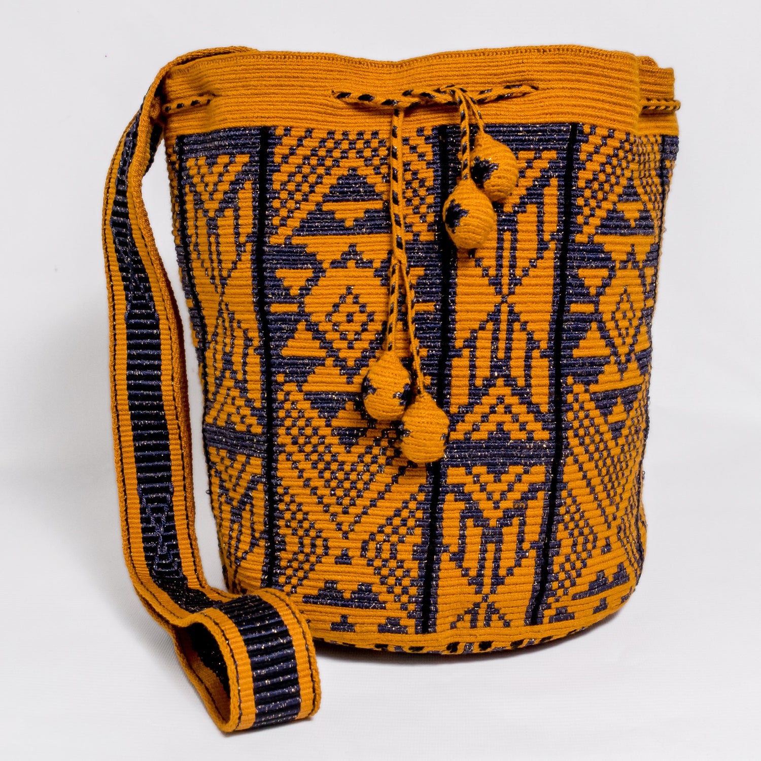 SHINY CROSSBODY BUCKET L WS