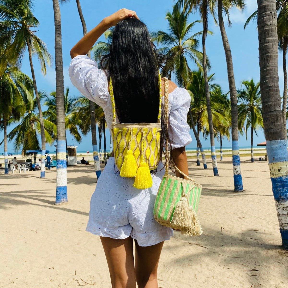 SMALL AND MEDIUM SIZE BAGS